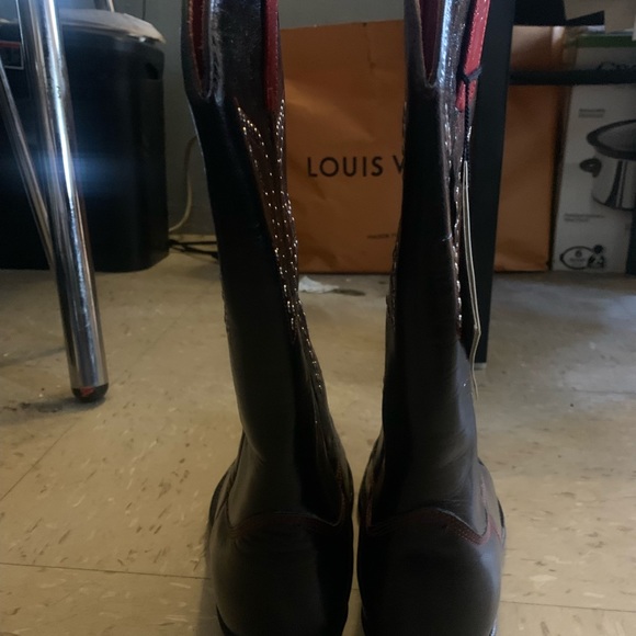 Frye Black Cowboy Red Studded Leather Women’s Western Daisy Duke 77780 - Picture 9 of 14